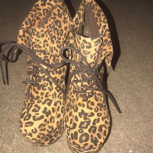 Cheetah Wedges